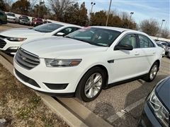 2017 Ford Taurus 