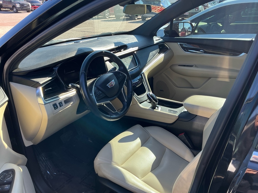 Cadillac XT5 Base 2017