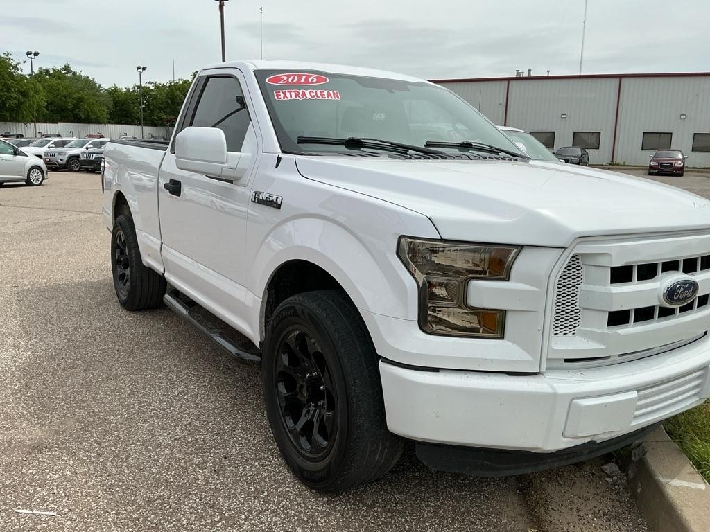Ford F-150 XL 8-ft. Bed 2WD 2016