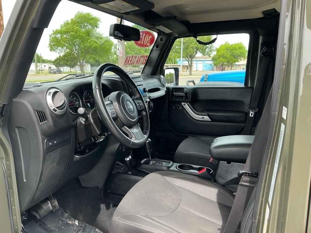 Jeep Wrangler Unlimited Rubicon 4WD 2015