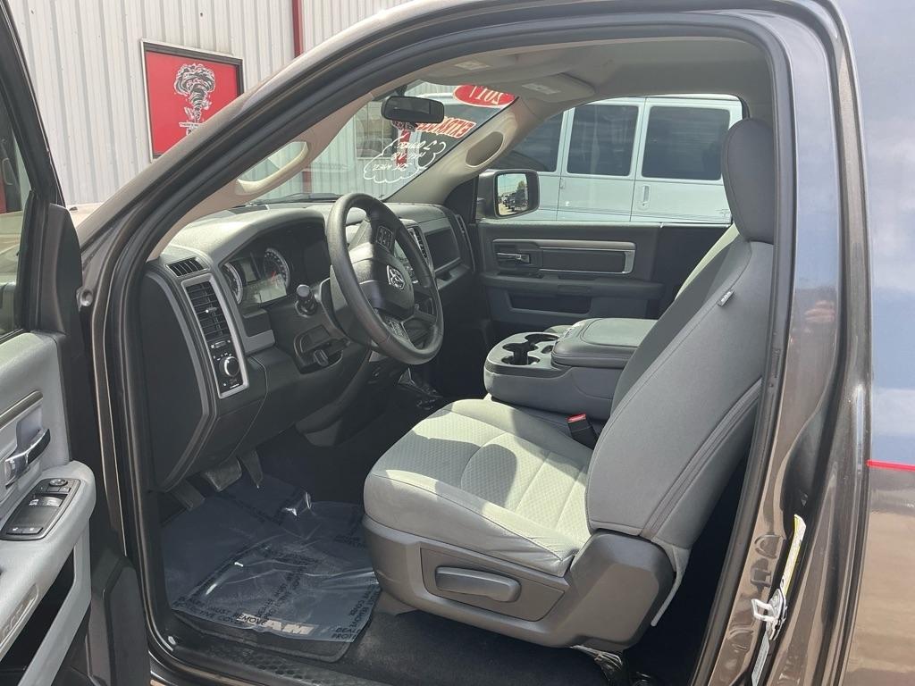 RAM 1500 Tradesman Regular Cab SWB 4WD 2017