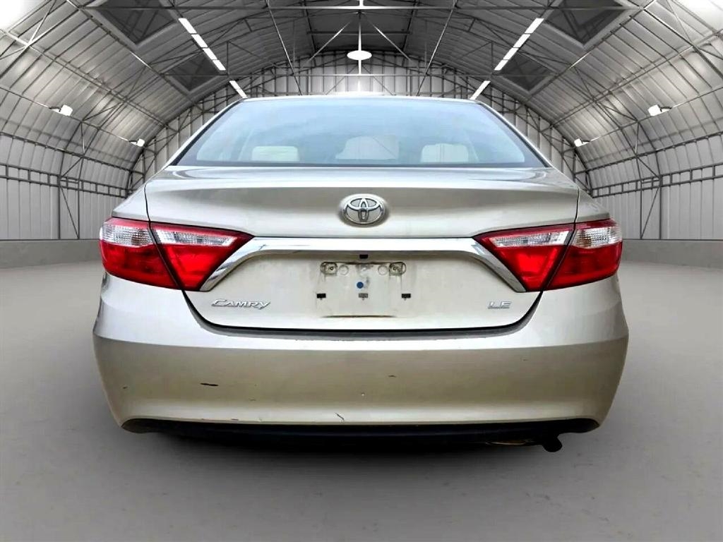 Toyota Camry LE 2015