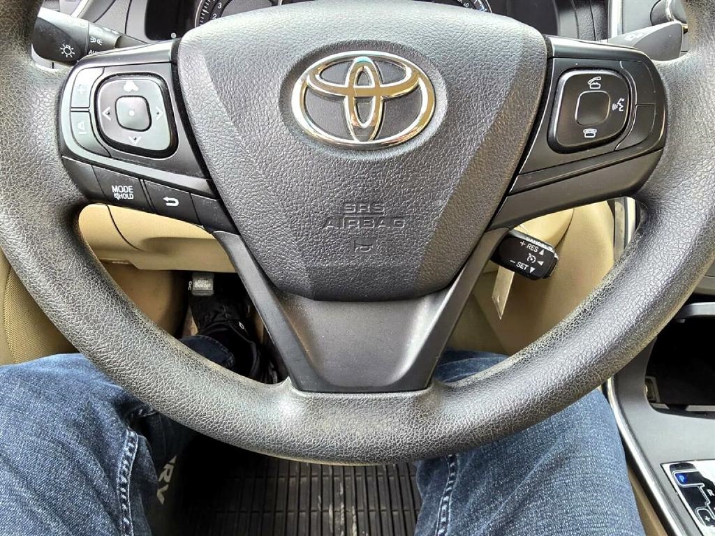 Toyota Camry LE 2015