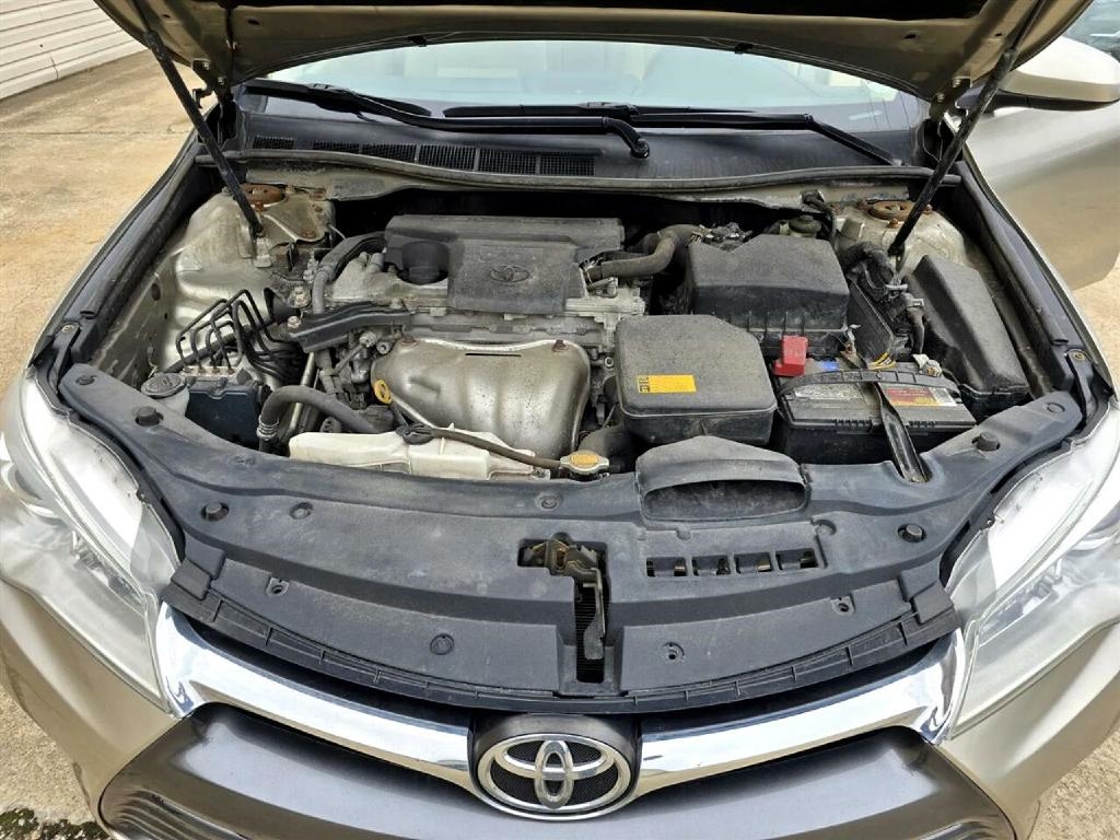 Toyota Camry LE 2015