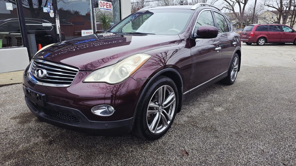 Infiniti EX35 4D SUV AWD 2011