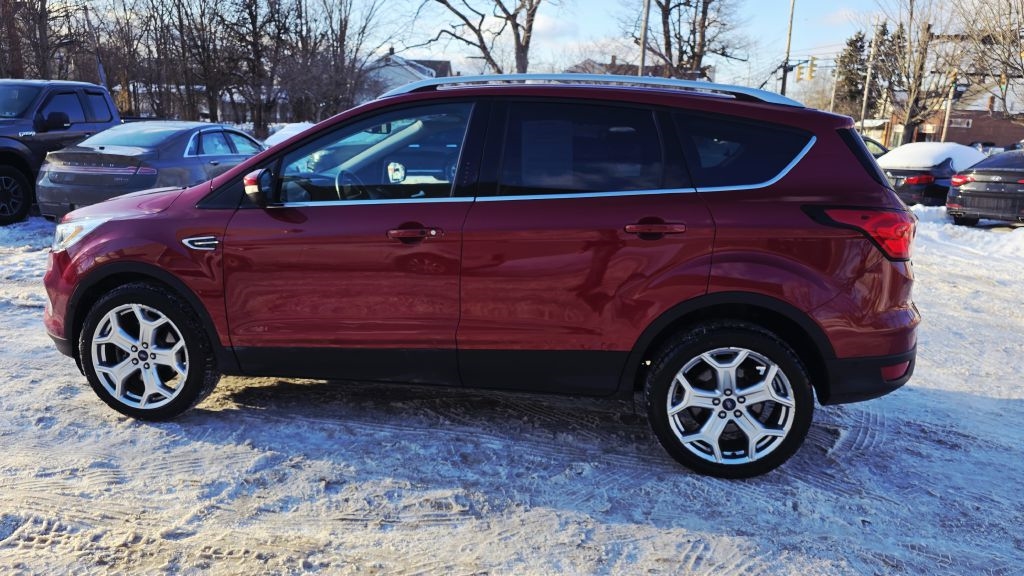 Ford Escape Titanium 4WD 2019