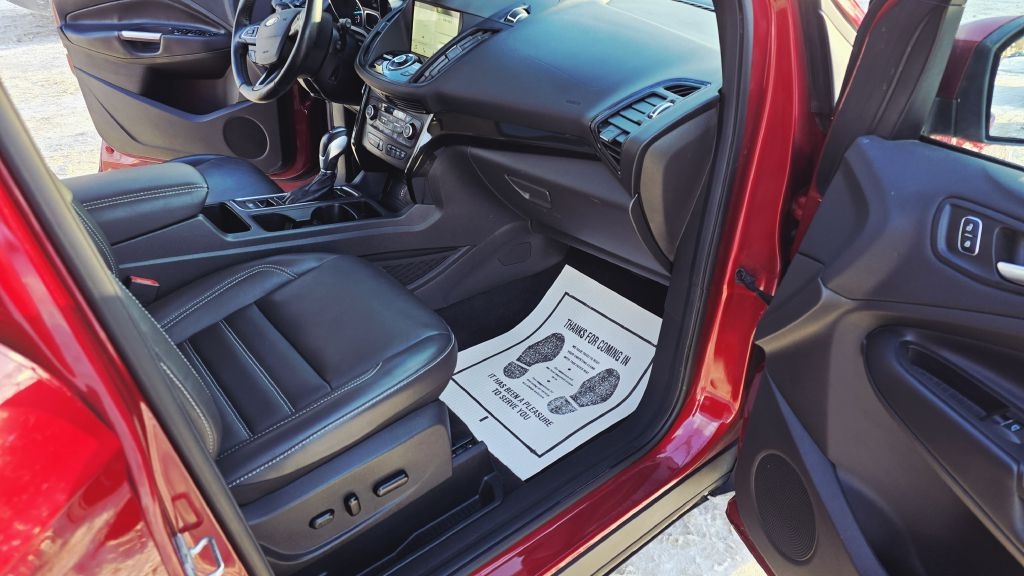 Ford Escape Titanium 4WD 2019