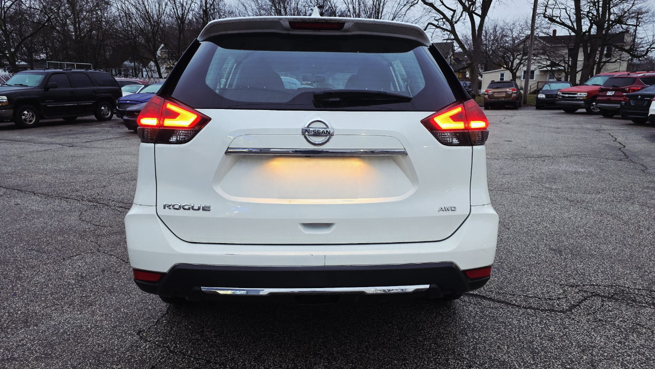Nissan Rogue S AWD 2017