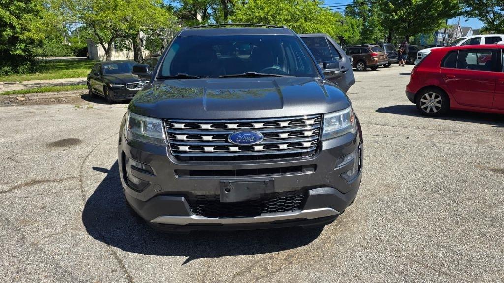2016 Ford Explorer XLT 4WD's photo