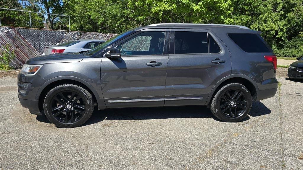 Ford Explorer XLT 4WD 2016