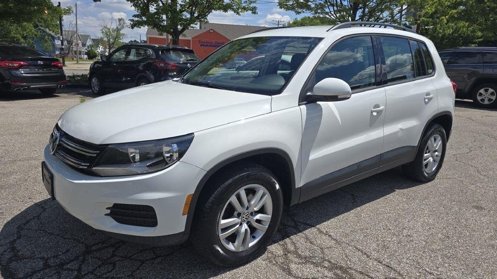 Volkswagen Tiguan S 4Motion 2017