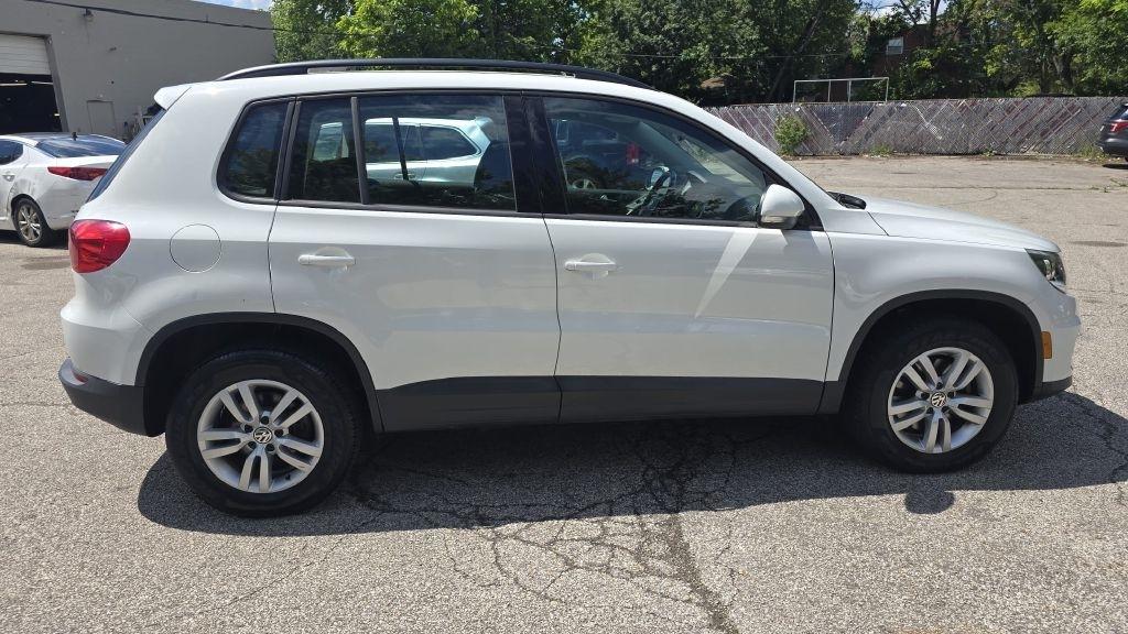 Volkswagen Tiguan S 4Motion 2017