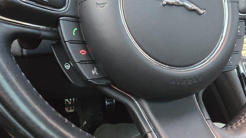 Jaguar XJ-Series XJ AWD 2015