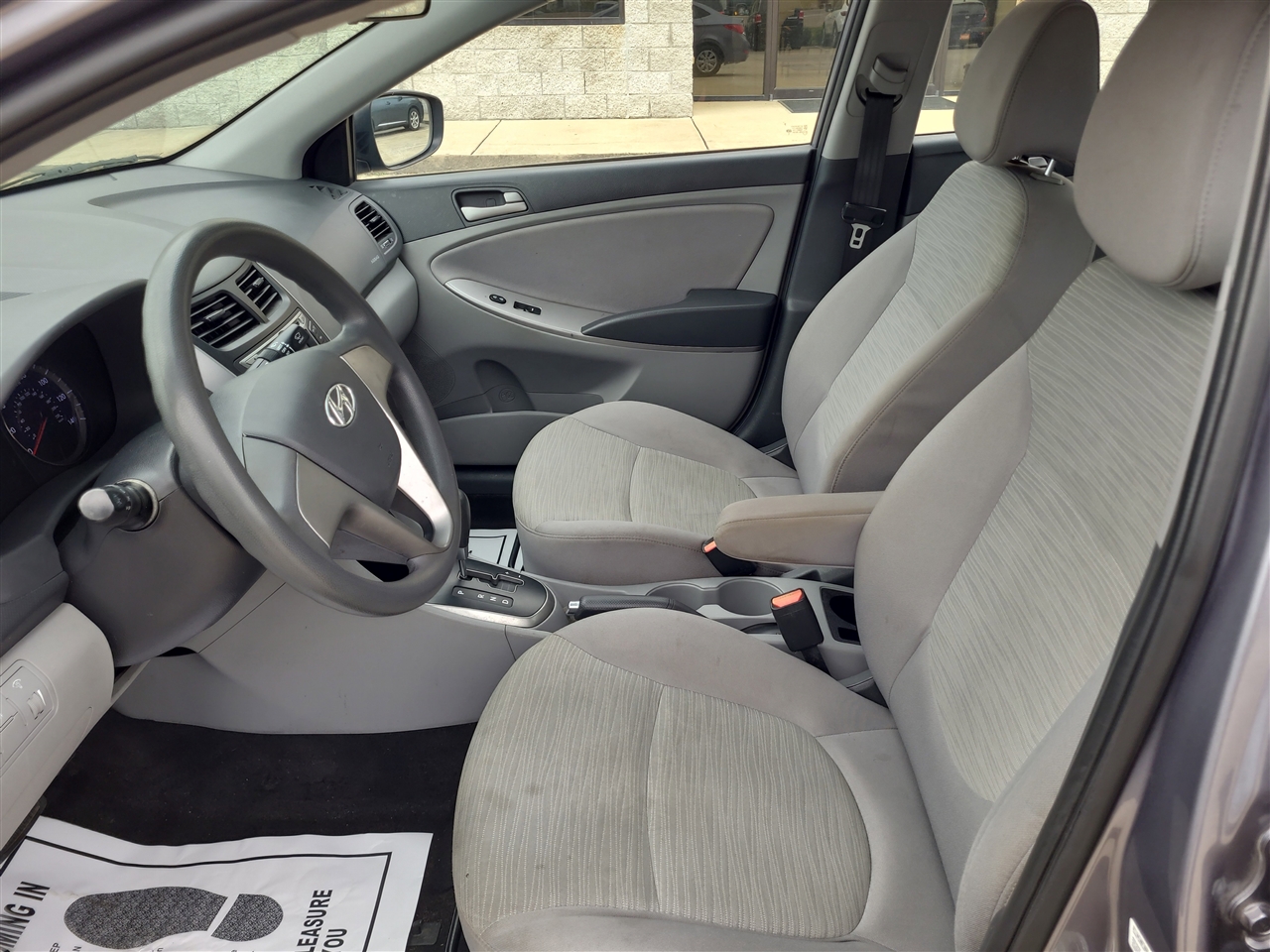 Hyundai Accent  2016 Hyundai Accent  2016