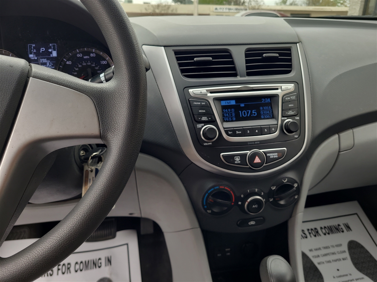 Hyundai Accent  2016 Hyundai Accent  2016