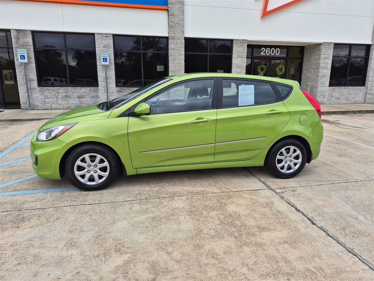 Hyundai Accent  2014