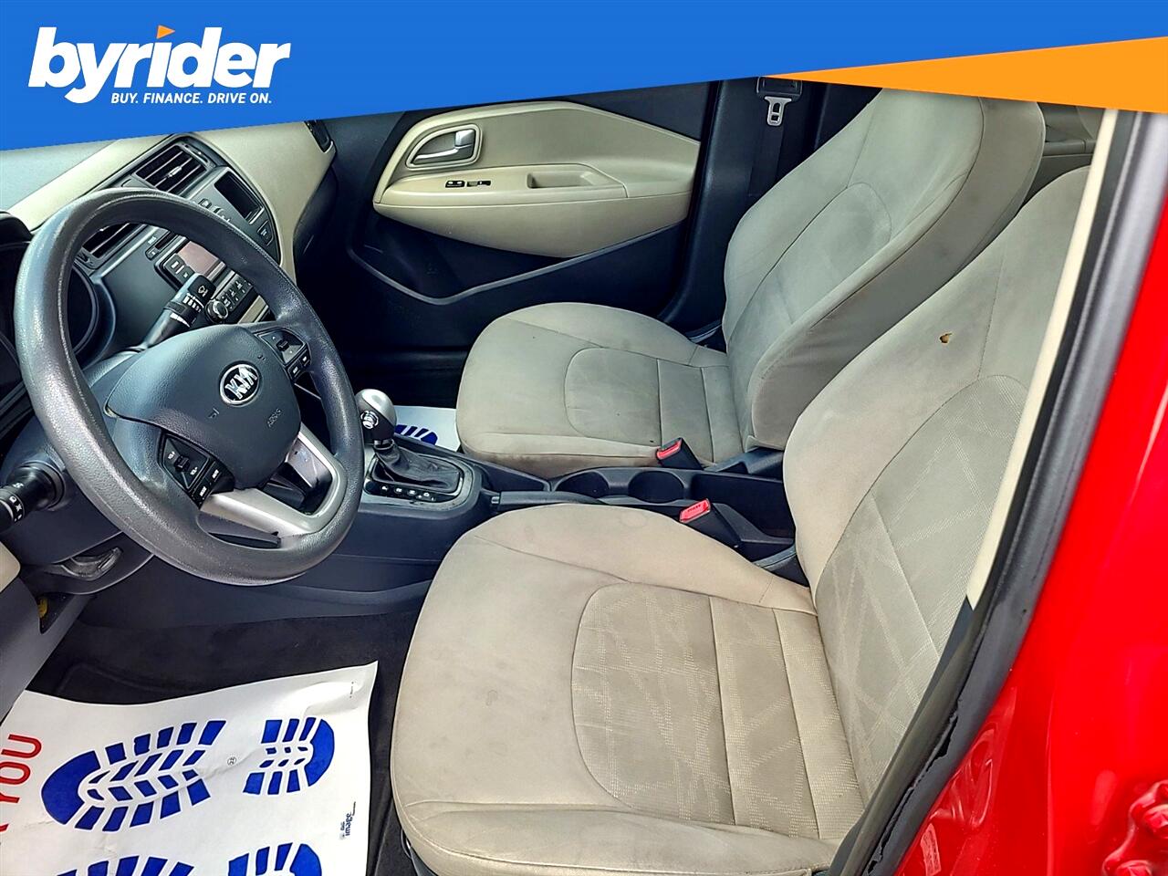 Kia Rio  2015 Kia Rio  2015