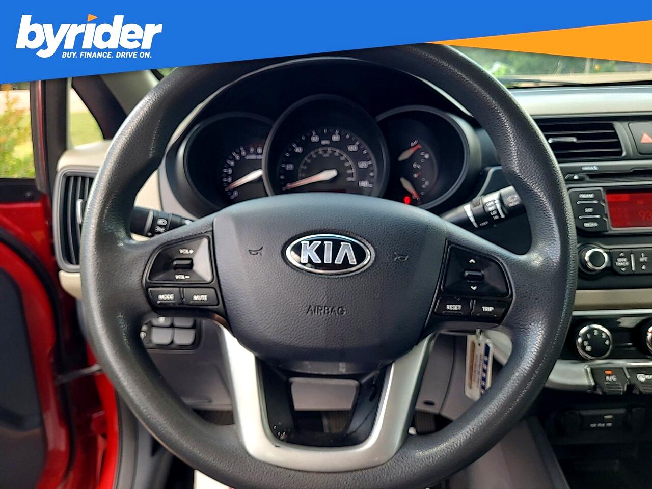 Kia Rio  2015 Kia Rio  2015