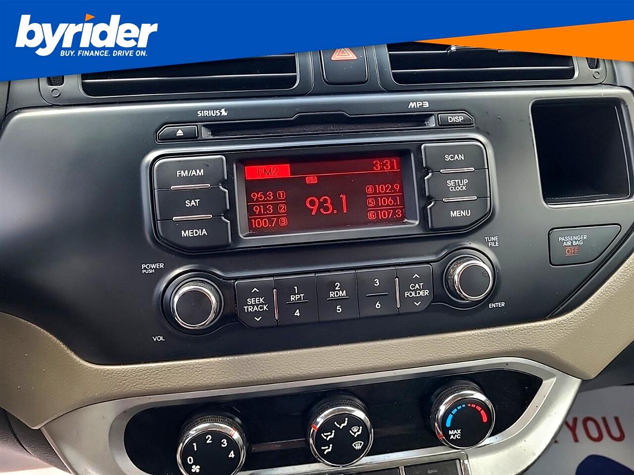 Kia Rio  2015 Kia Rio  2015