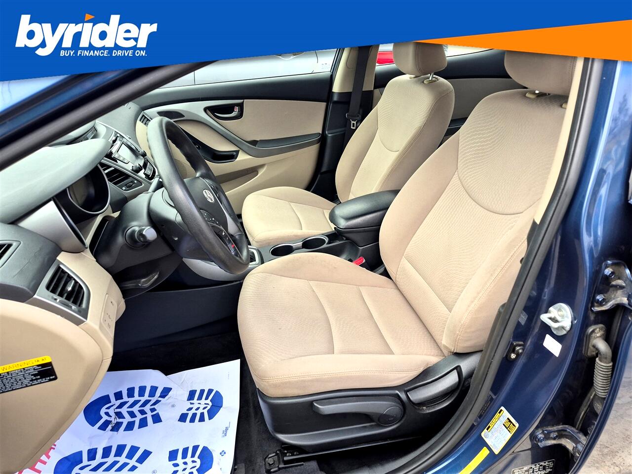 Hyundai Elantra  2016