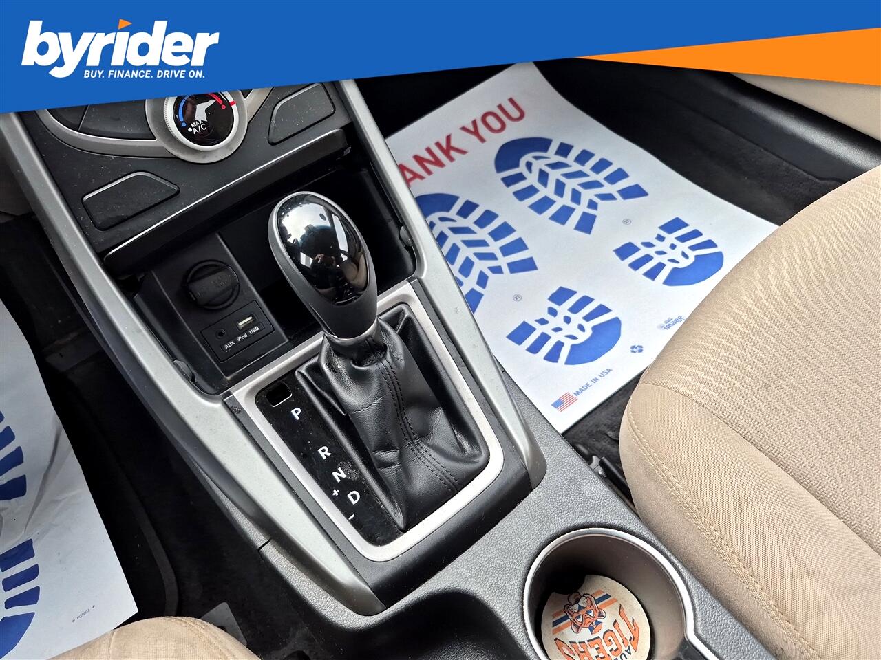 Hyundai Elantra  2016