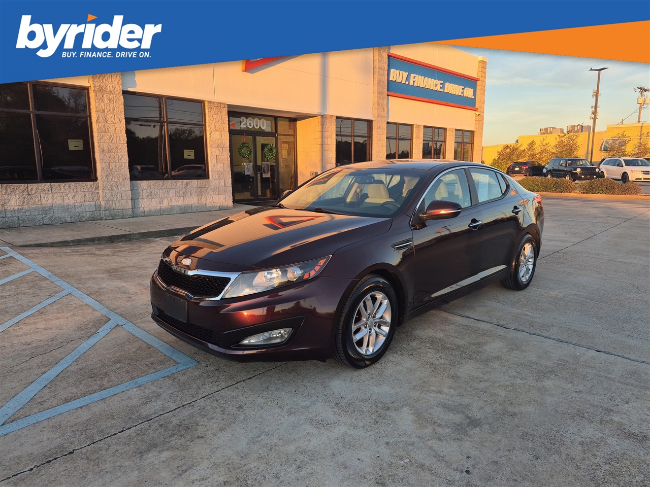 2013 Kia Optima LX's photo