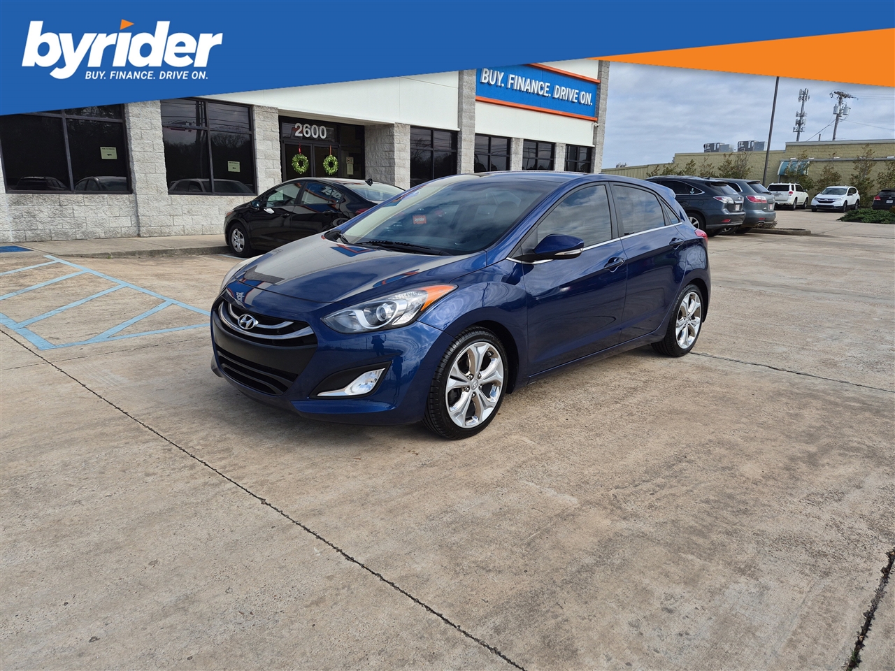 2013 Hyundai Elantra GT Base's photo