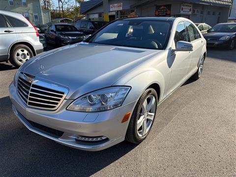 2011 Mercedes-Benz S-Class S550 4MATIC
