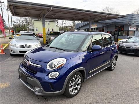 2017 Fiat 500L TREKKING