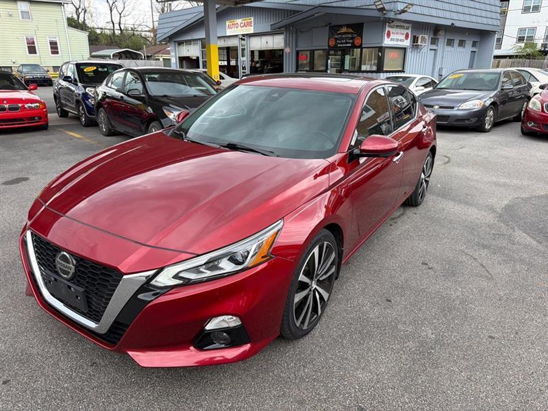 2019 Nissan Altima PLATINUM