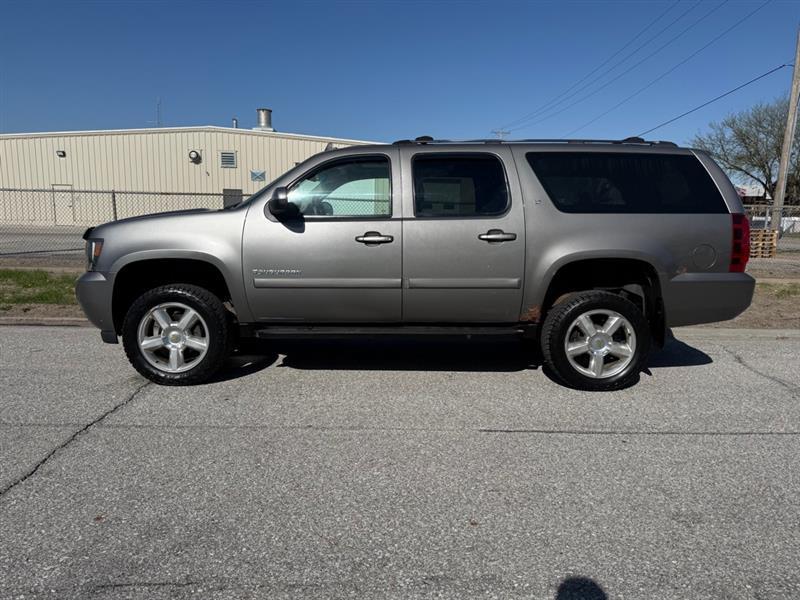 Chevrolet Suburban LS 1500 4WD 2007
