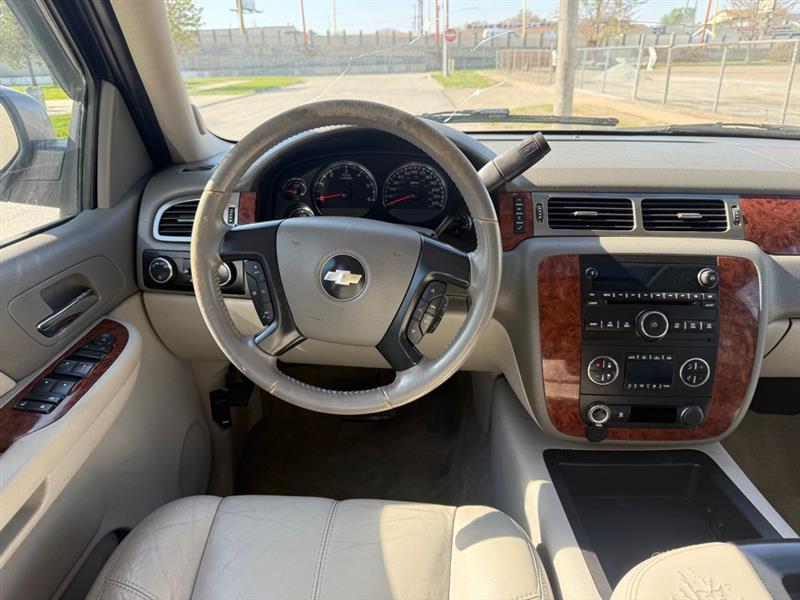 Chevrolet Suburban LS 1500 4WD 2007