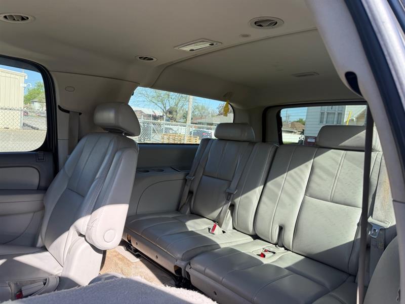 Chevrolet Suburban LS 1500 4WD 2007