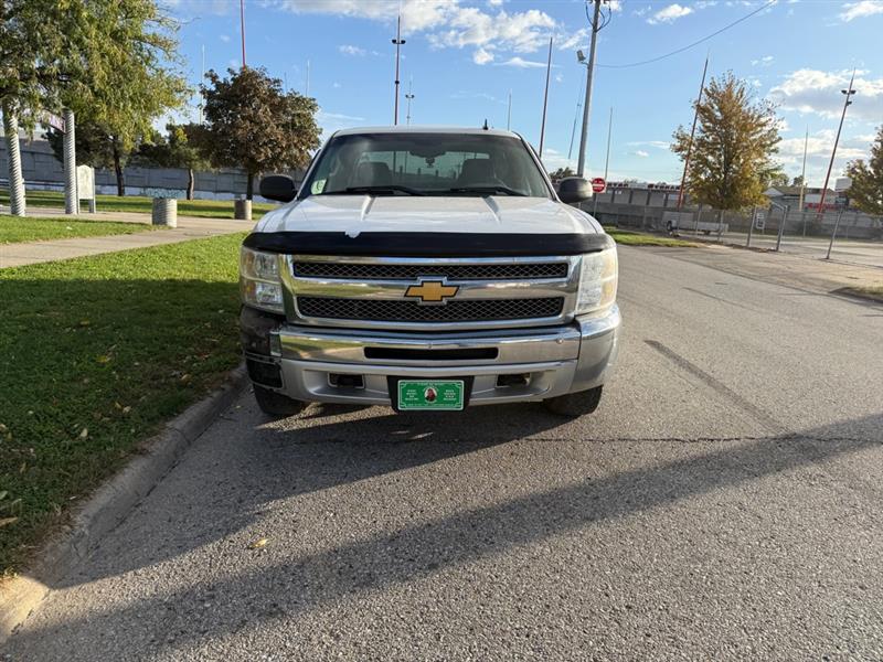 Chevrolet Silverado 1500 LS Extended Cab 4WD 2013 Chevrolet Silverado 1500 LS Extended Cab 4WD 2013