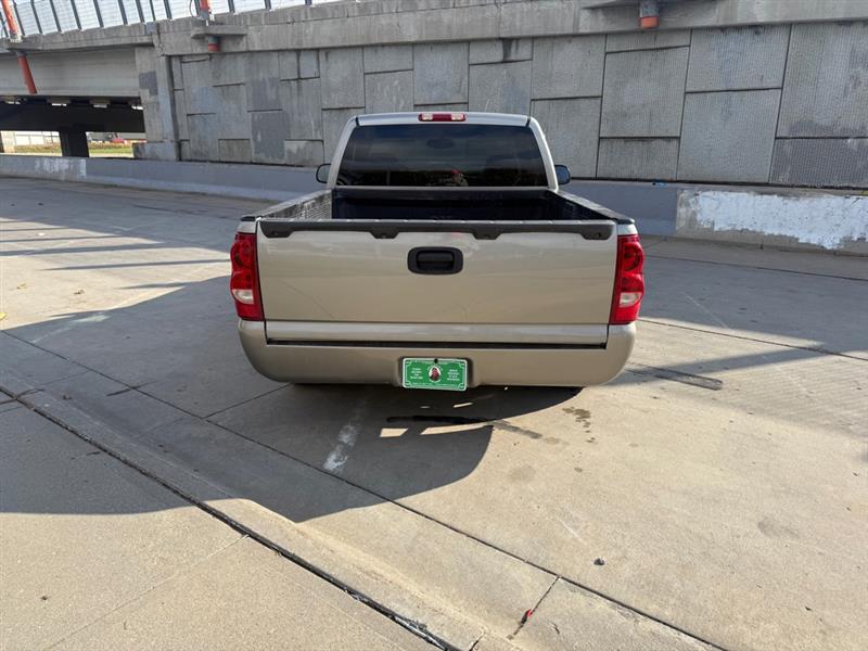 Chevrolet Silverado 1500 LS Long Bed 2WD 2003 Chevrolet Silverado 1500 LS Long Bed 2WD 2003