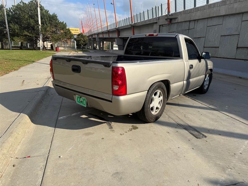 Chevrolet Silverado 1500 LS Long Bed 2WD 2003 Chevrolet Silverado 1500 LS Long Bed 2WD 2003