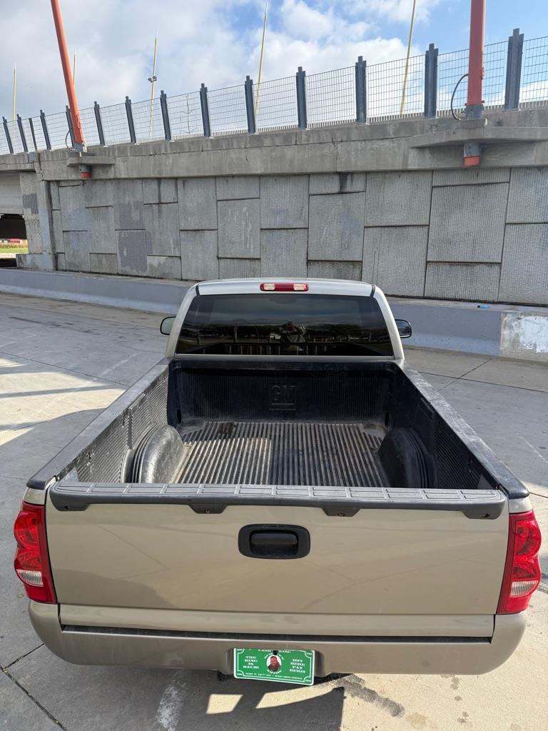 Chevrolet Silverado 1500 LS Long Bed 2WD 2003 Chevrolet Silverado 1500 LS Long Bed 2WD 2003