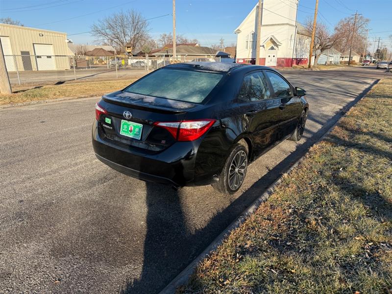 Toyota Corolla LE CVT 2016