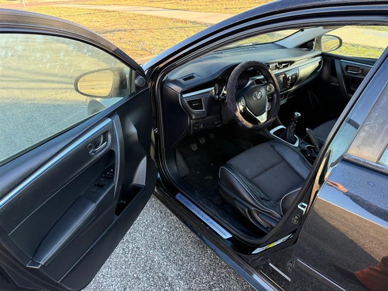 Toyota Corolla LE CVT 2016