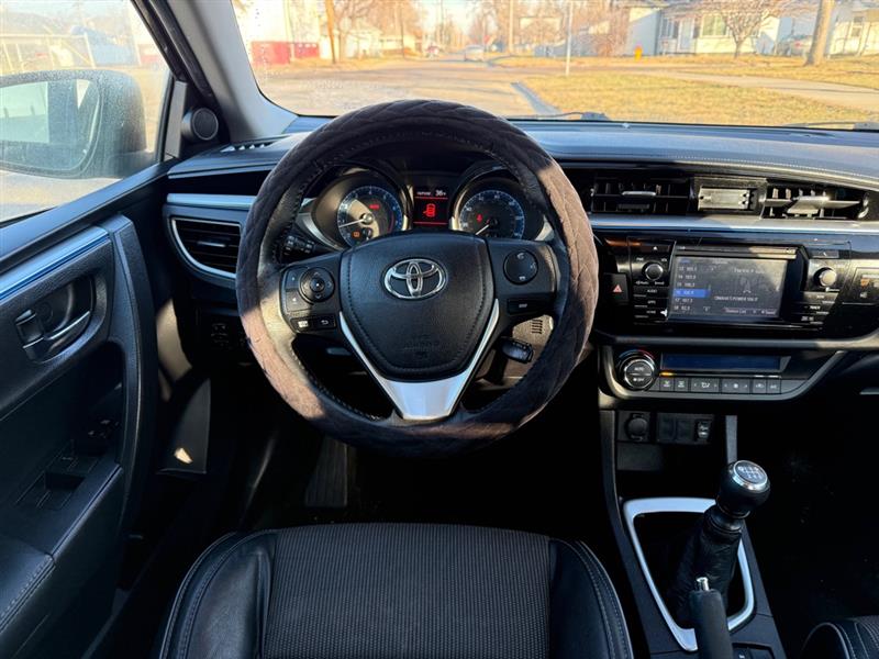 Toyota Corolla LE CVT 2016