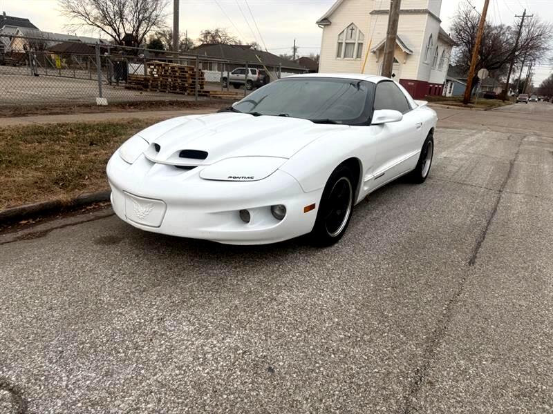 1999 Pontiac Firebird Base's photo