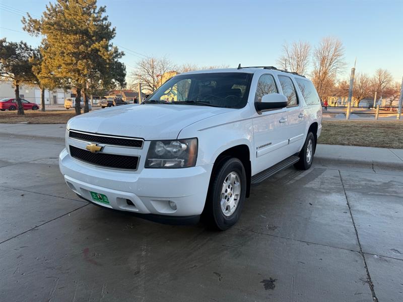2009 Chevrolet Suburban LT2's photo