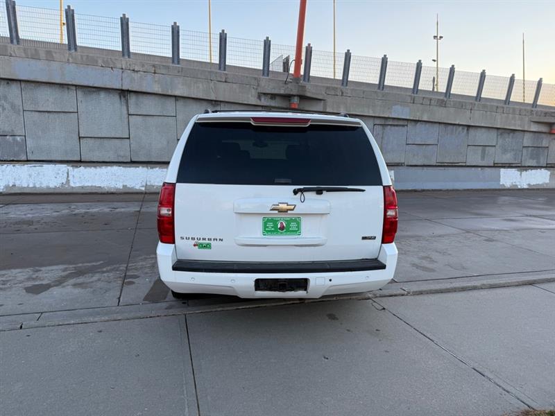 Chevrolet Suburban LT2 1500 4WD 2009