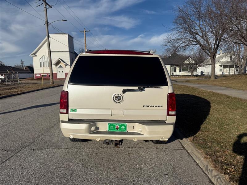Cadillac Escalade AWD 2004