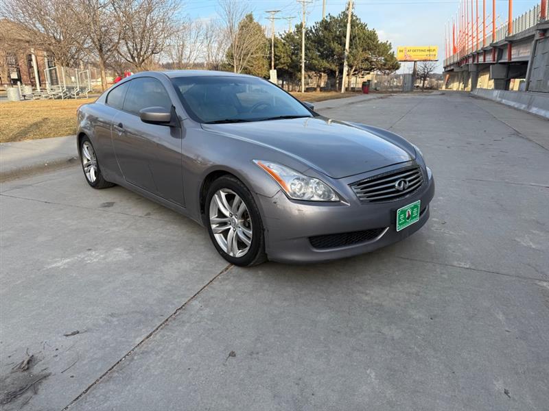 Infiniti G37 Base 2008