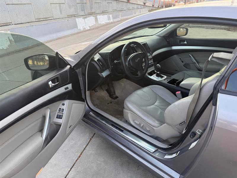 Infiniti G37 Base 2008