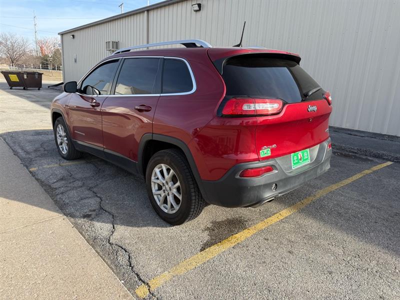 Jeep Cherokee Latitude 4WD 2016