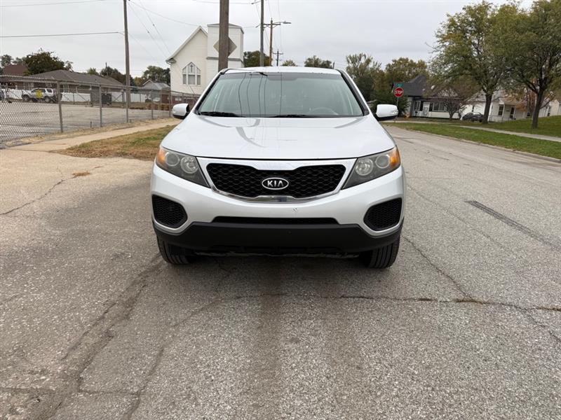 Kia Sorento LX 2WD 2011
