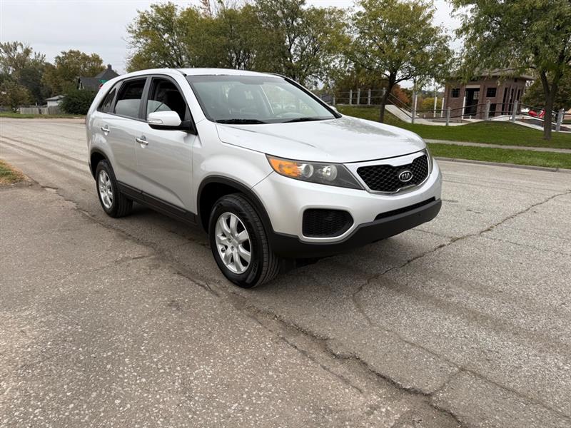 Kia Sorento LX 2WD 2011