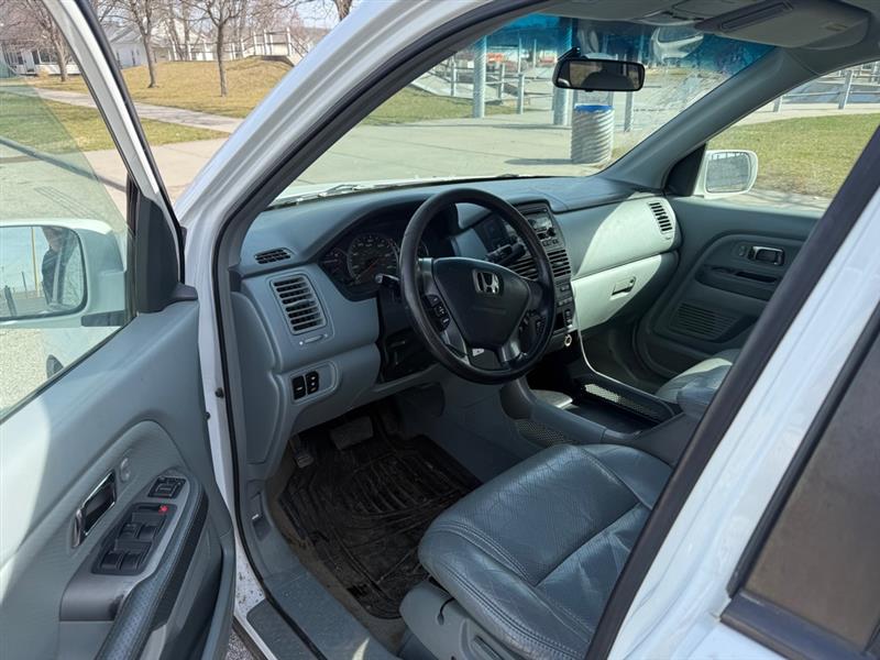 Honda Pilot EX w/ Leather 2004